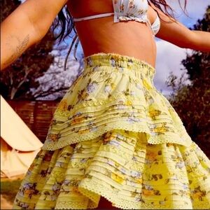 Aerie Rock N Ruffle Mini Skirt EUC size XS